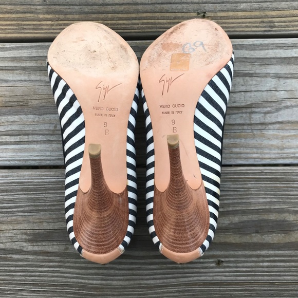Giuseppe Zanotti Women Heels BlueWhite Stripe Pump - Picture 4 of 8